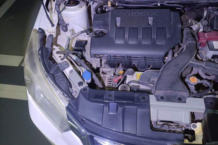 Used Venucia D50 2015 1.6L Automatic Fashion Edition Engine Bay Right