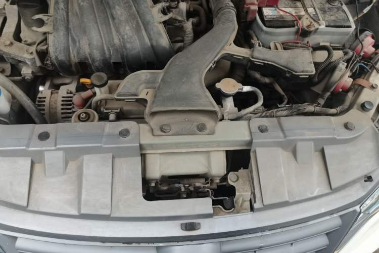 Used Venucia D50 2015 1.6L Manual Fashion Edition Engine Bay