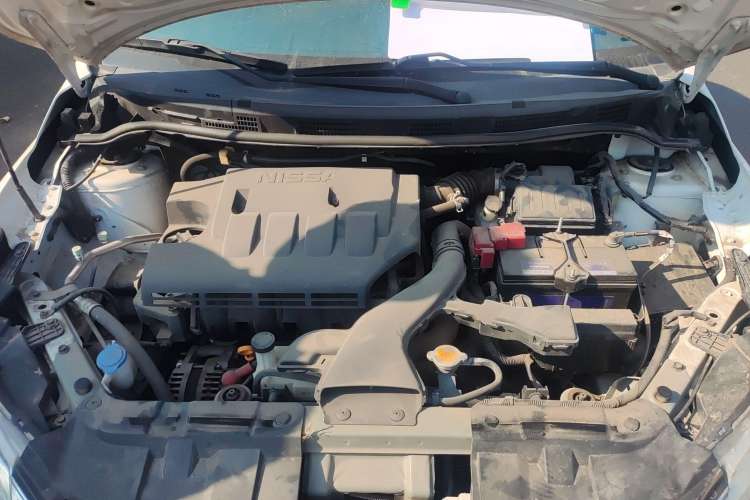 Used Venucia D50 2015 1.6L Manual Fashion Edition Engine Bay
