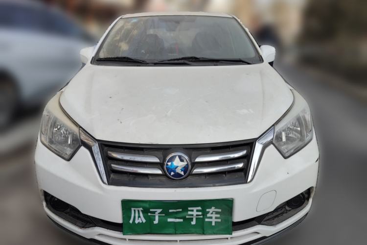 Used Venucia D50 2015 1.6L Manual Fashion Edition Front