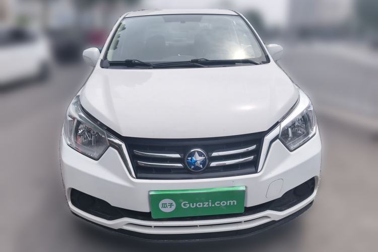 Used Venucia D50 2015 1.6L Manual Fashion Edition Front