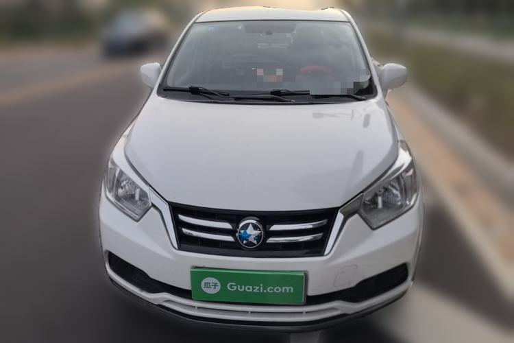 Used Venucia D50 2015 1.6L Manual Fashion Edition Front