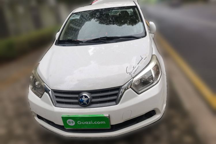 Used Venucia D50 2015 1.6L Manual Fashion Edition Front