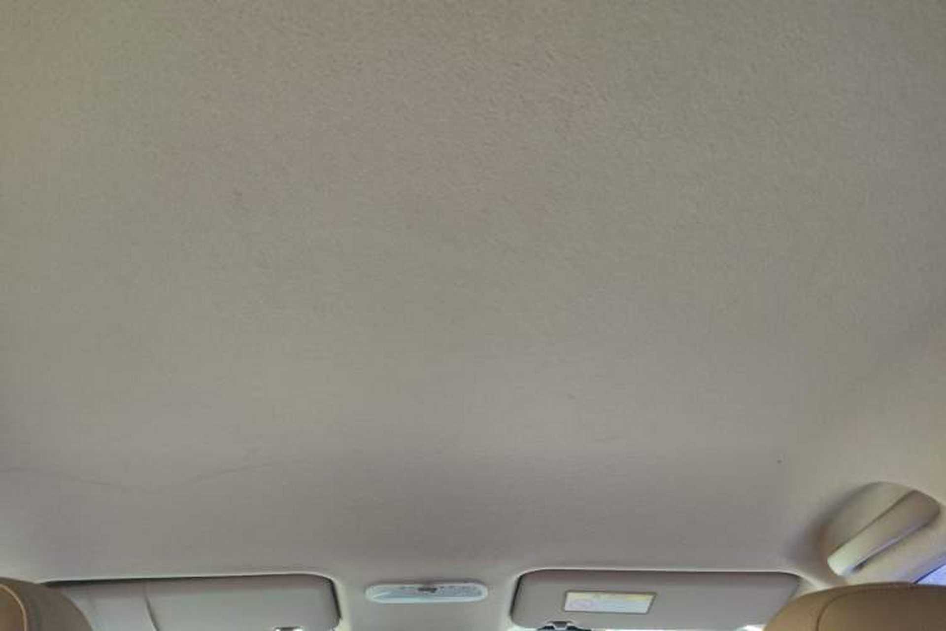 Used Venucia D50 2015 1.6L Manual Fashion Edition Headliner