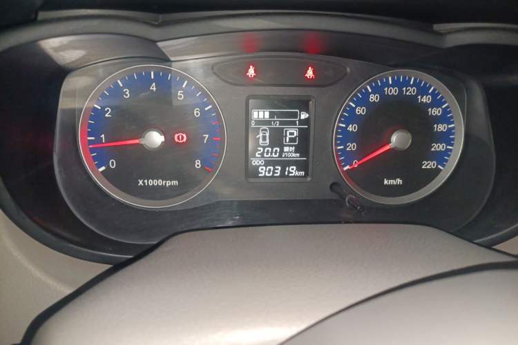 Used Venucia D50 2015 1.6L Automatic Fashion Edition Instrument Cluster