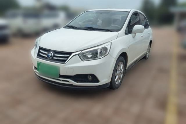Used Venucia D50 2015 1.6L Manual Luxury Edition