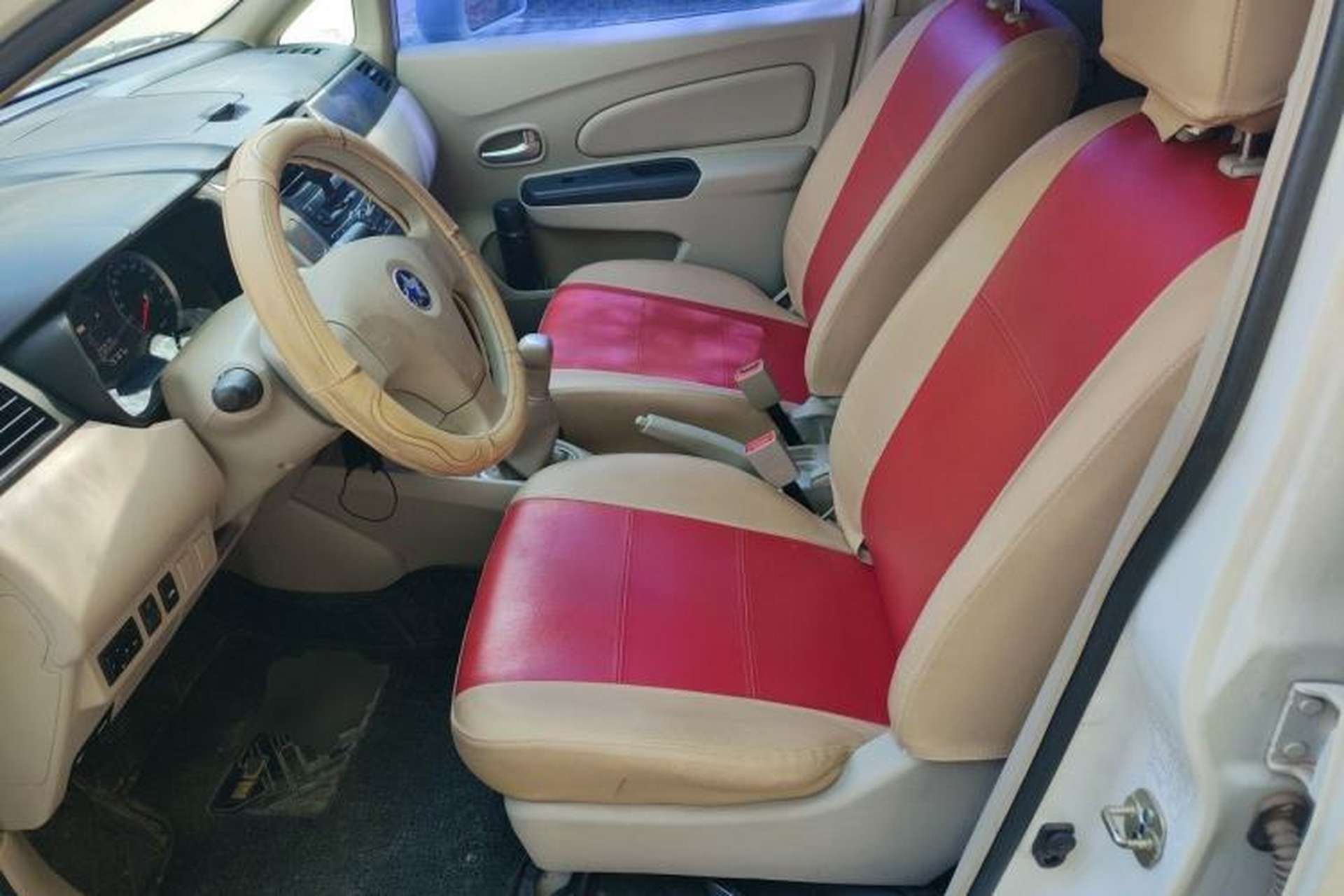 Used Venucia D50 2015 1.6L Manual Fashion Edition Left Front Seat
