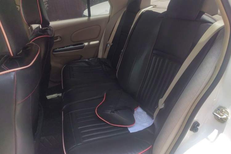 Used Venucia D50 2015 1.6L Automatic Fashion Edition Left Rear Seat