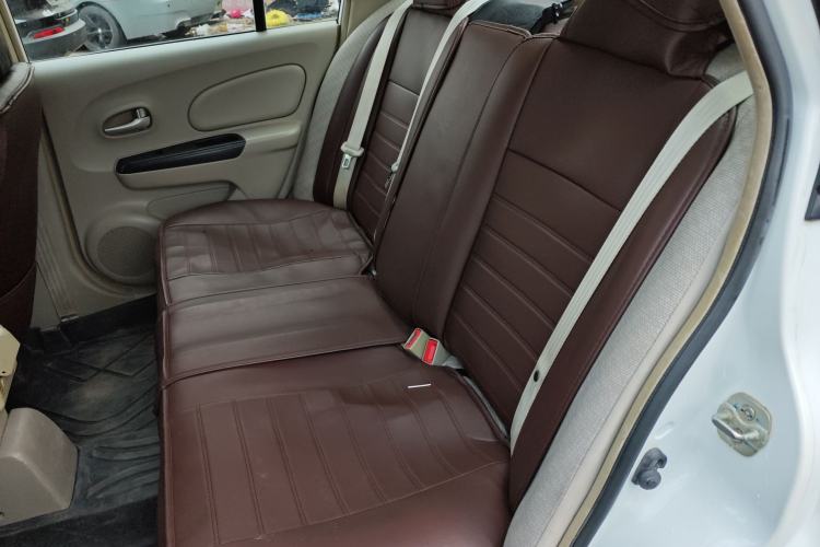 Used Venucia D50 2015 1.6L Manual Fashion Edition Left Rear Seat