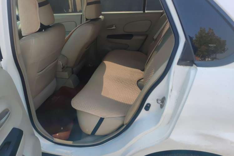 Used Venucia D50 2015 1.6L Manual Fashion Edition Left Rear Seat