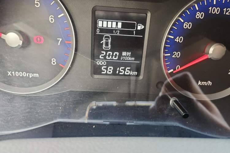 Used Venucia D50 2015 1.6L Manual Fashion Edition Odometer Close Up