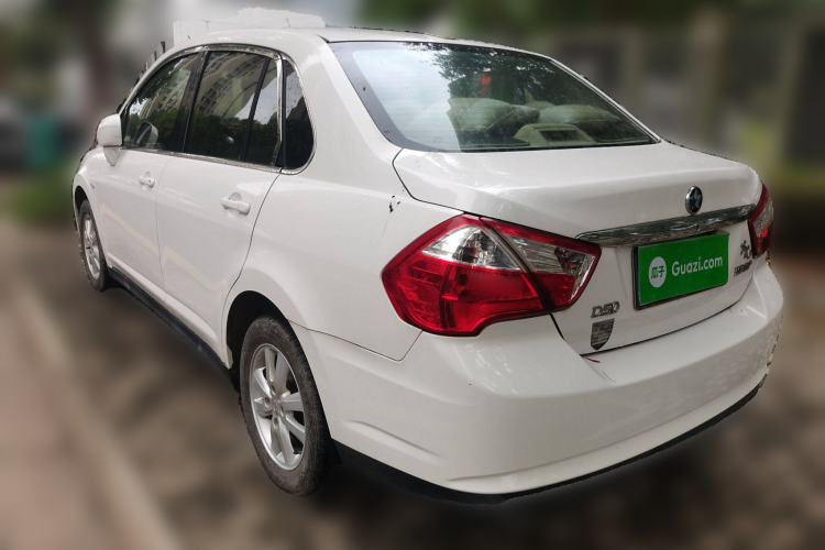 Used Venucia D50 2015 1.6L Manual Fashion Edition Rear Left 45 Deg