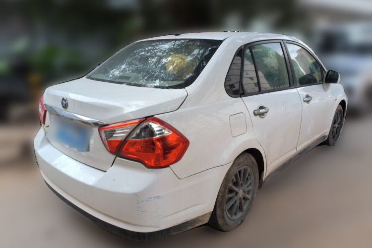 Used Venucia D50 2015 1.6L Manual Fashion Edition Rear Right 45 Deg