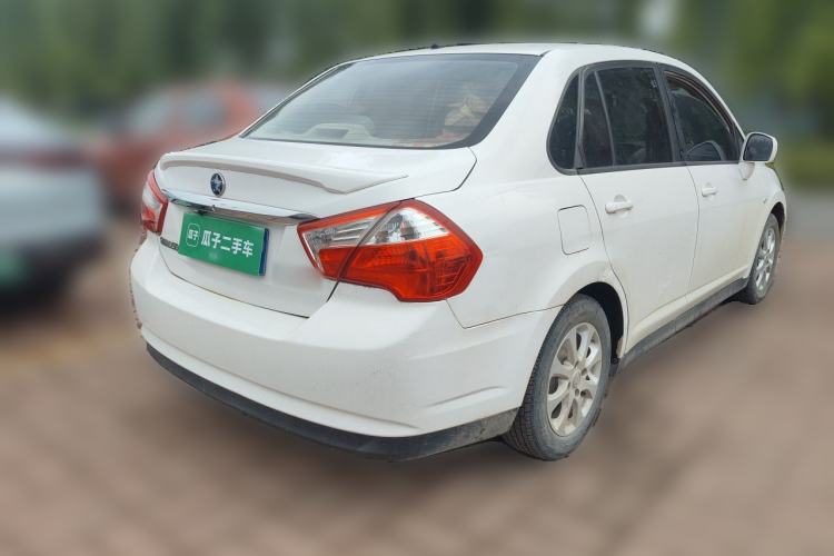 Used Venucia D50 2015 1.6L Manual Luxury Edition Rear Right 45 Deg