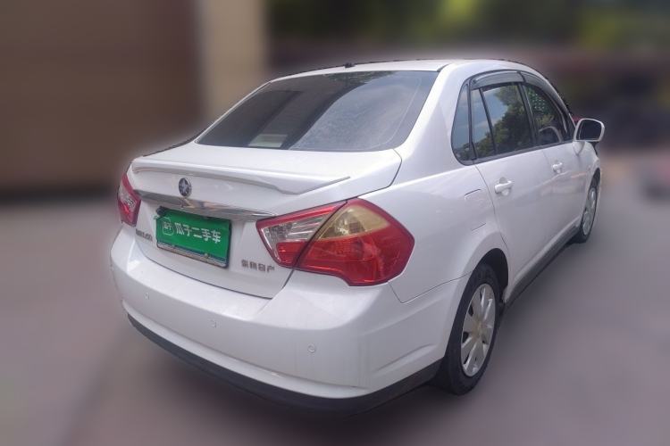 Used Venucia D50 2015 1.6L Automatic Fashion Edition Rear Right 45 Deg