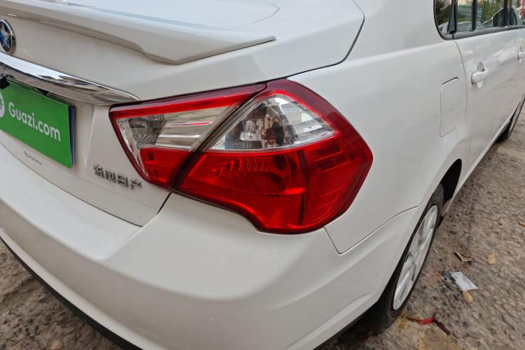 Used Venucia D50 2015 1.6L Manual Fashion Edition Right Rear Taillight