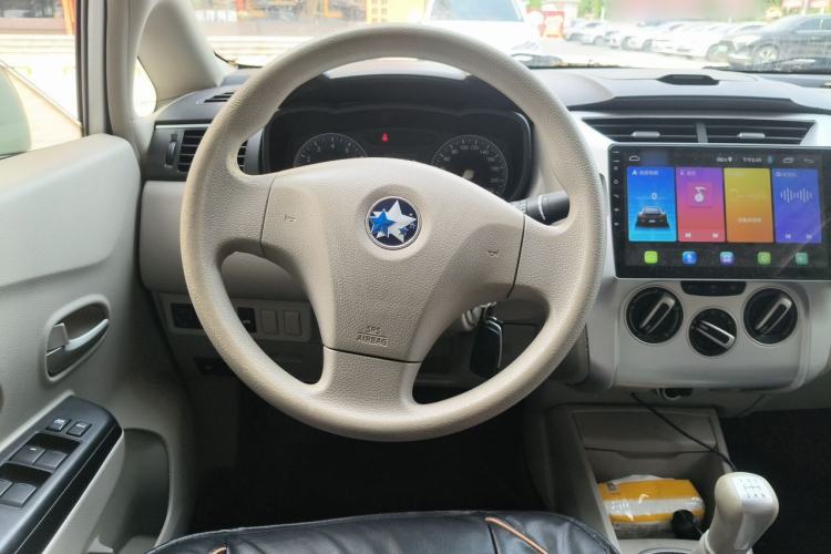 Used Venucia D50 2015 1.6L Manual Fashion Edition Steering Wheel