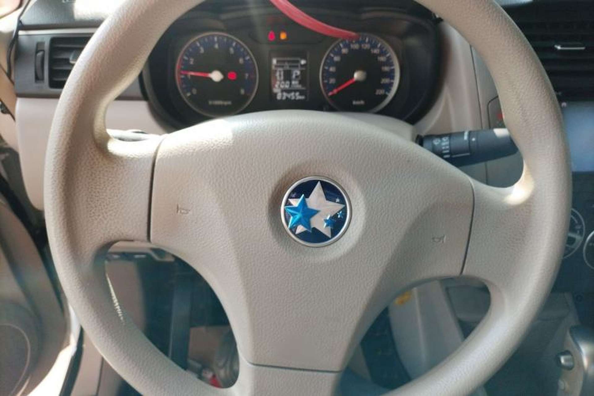 Used Venucia D50 2015 1.6L Automatic Fashion Edition Steering Wheel