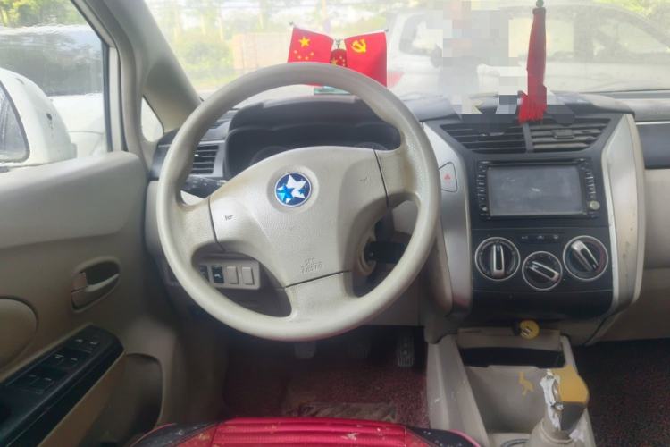 Used Venucia D50 2015 1.6L Manual Fashion Edition Steering Wheel