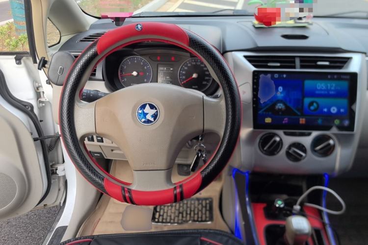 Used Venucia D50 2015 1.6L Manual Fashion Edition Steering Wheel