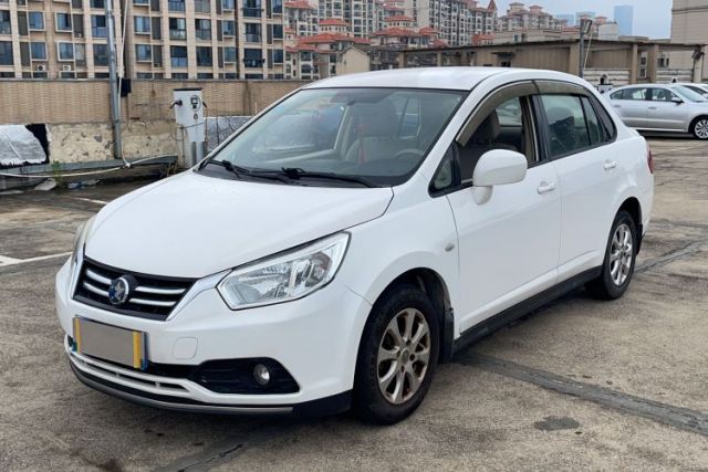 Used Venucia D50 2016 1.6L Manual Elite Edition
