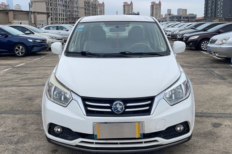 Used Venucia D50 2016 1.6L Manual Elite Edition Front