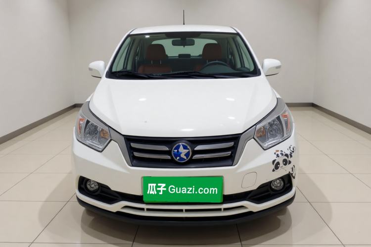 Used Venucia D50 2016 1.6L Automatic Elite Edition Front