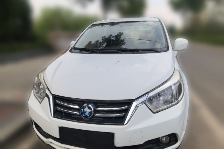 Used Venucia D50 2016 1.6L Manual Elite Edition Front