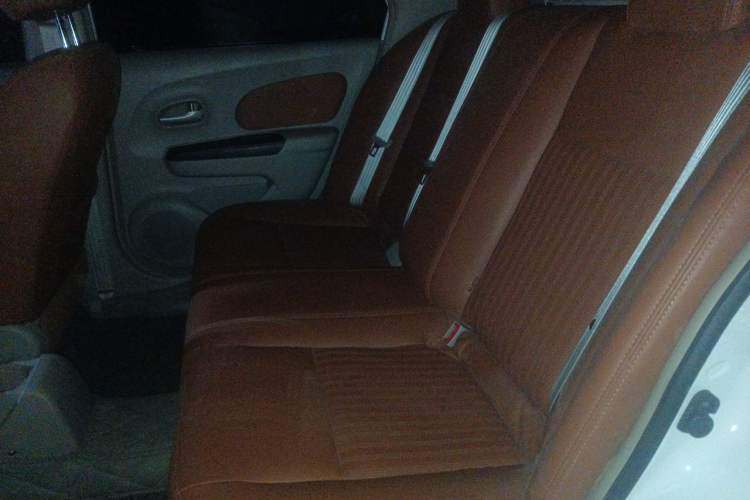 Used Venucia D50 2016 1.6L Automatic Elite Edition Left Rear Seat