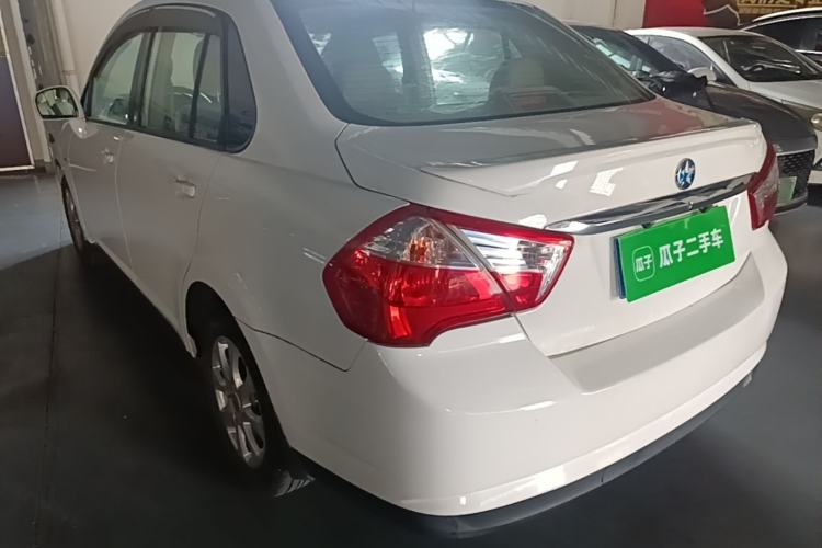 Used Venucia D50 2016 1.6L Manual Elite Edition Rear Left 45 Deg