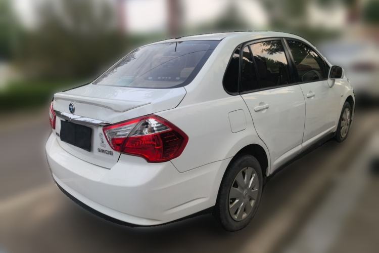 Used Venucia D50 2016 1.6L Manual Elite Edition Rear Right 45 Deg