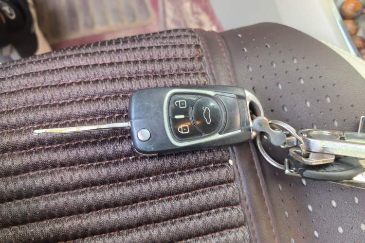 Used Venucia D50 2016 1.6L Manual Elite Edition Vehicle Key