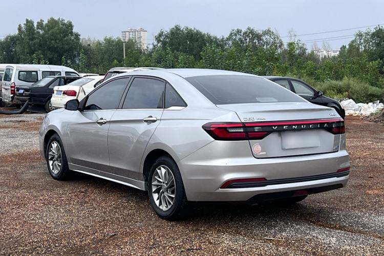 Used Venucia D60 2021 PLUS 1.6L XL CVT Yue Ling Edition Exterior 3