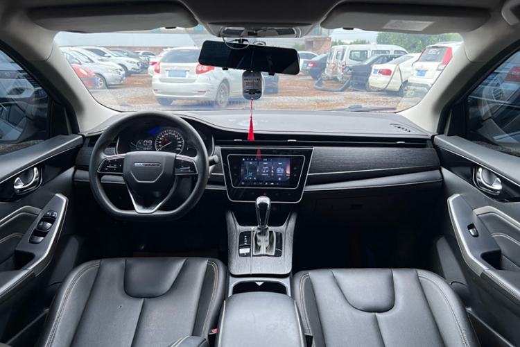Used Venucia D60 2021 PLUS 1.6L XL CVT Yue Ling Edition Interior 1