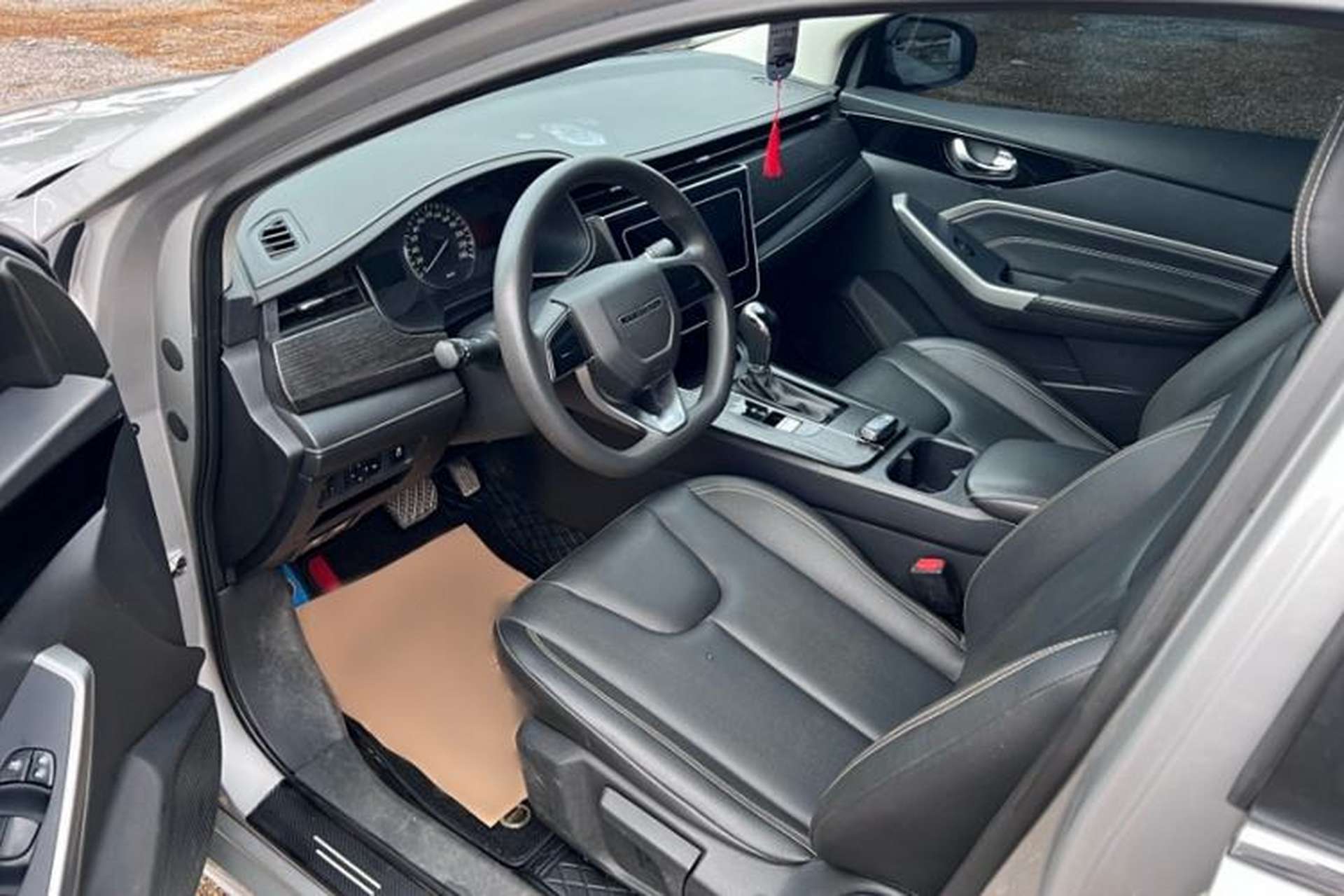 Used Venucia D60 2021 PLUS 1.6L XL CVT Yue Ling Edition Interior 2