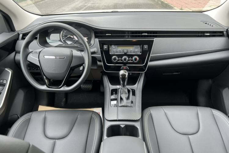Used Venucia D60 2023 PLUS 1.6L XE CVT Trendy Edition Interior 1