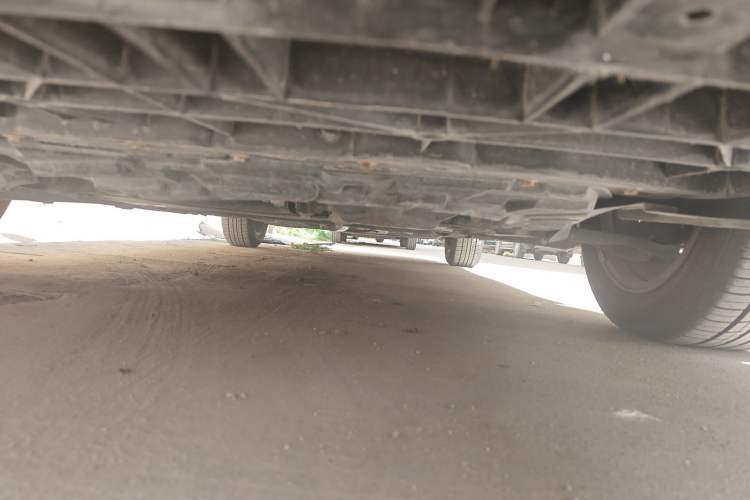 Used Venucia D60 2018 1.6L CVT Smart Connect Elite Edition Chassis Front