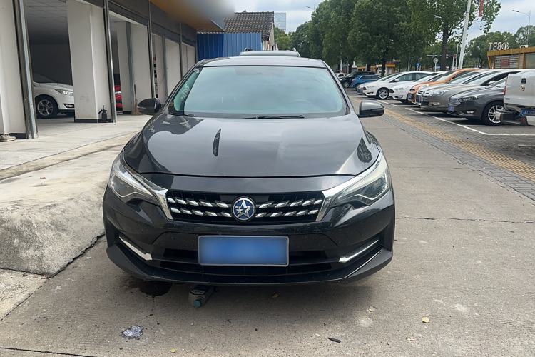 Used Venucia D60 2018 1.6L CVT Smart Connect Elite Edition Exterior 1