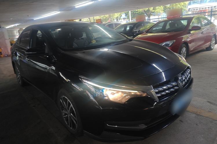 Used Venucia D60 2018 1.6L CVT Smart Connect Elite Edition Exterior 1