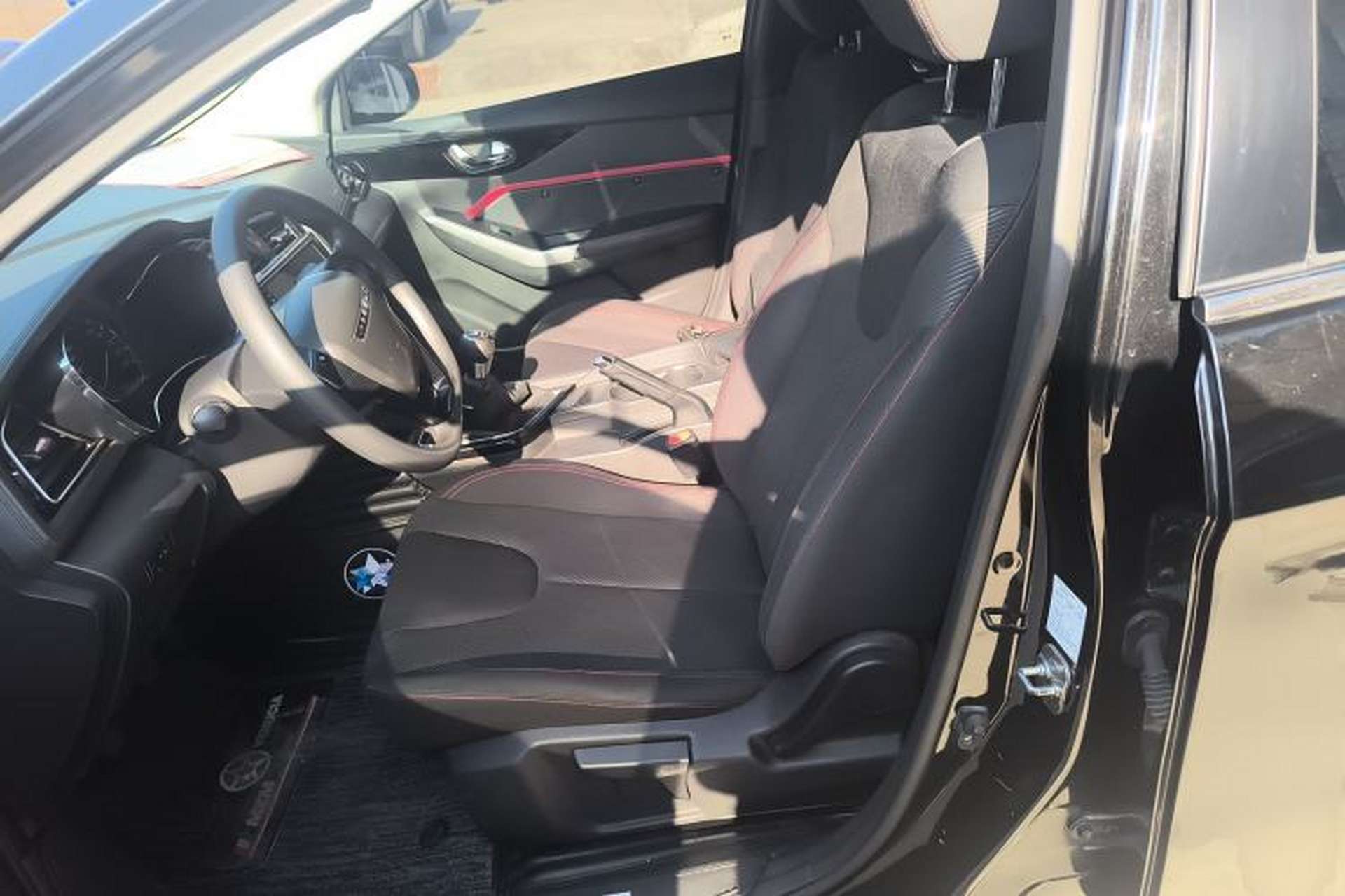Used Venucia D60 2018 1.6L Manual Comfort Edition Left Front Seat