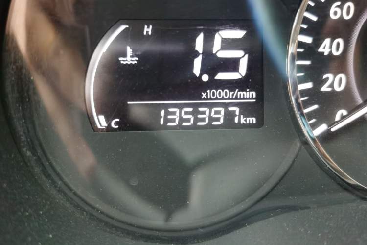Used Venucia D60 2018 1.6L Manual Fashion Edition Odometer Close Up
