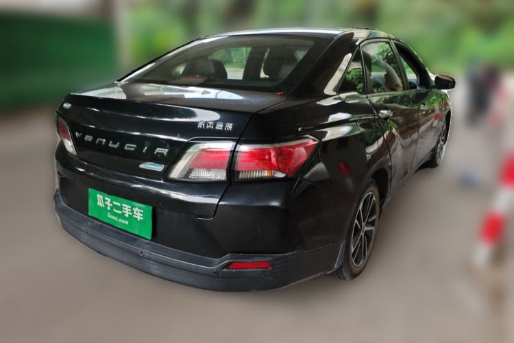 Used Venucia D60 2018 1.6L CVT Smart Connect Elite Edition Rear Right 45 Deg