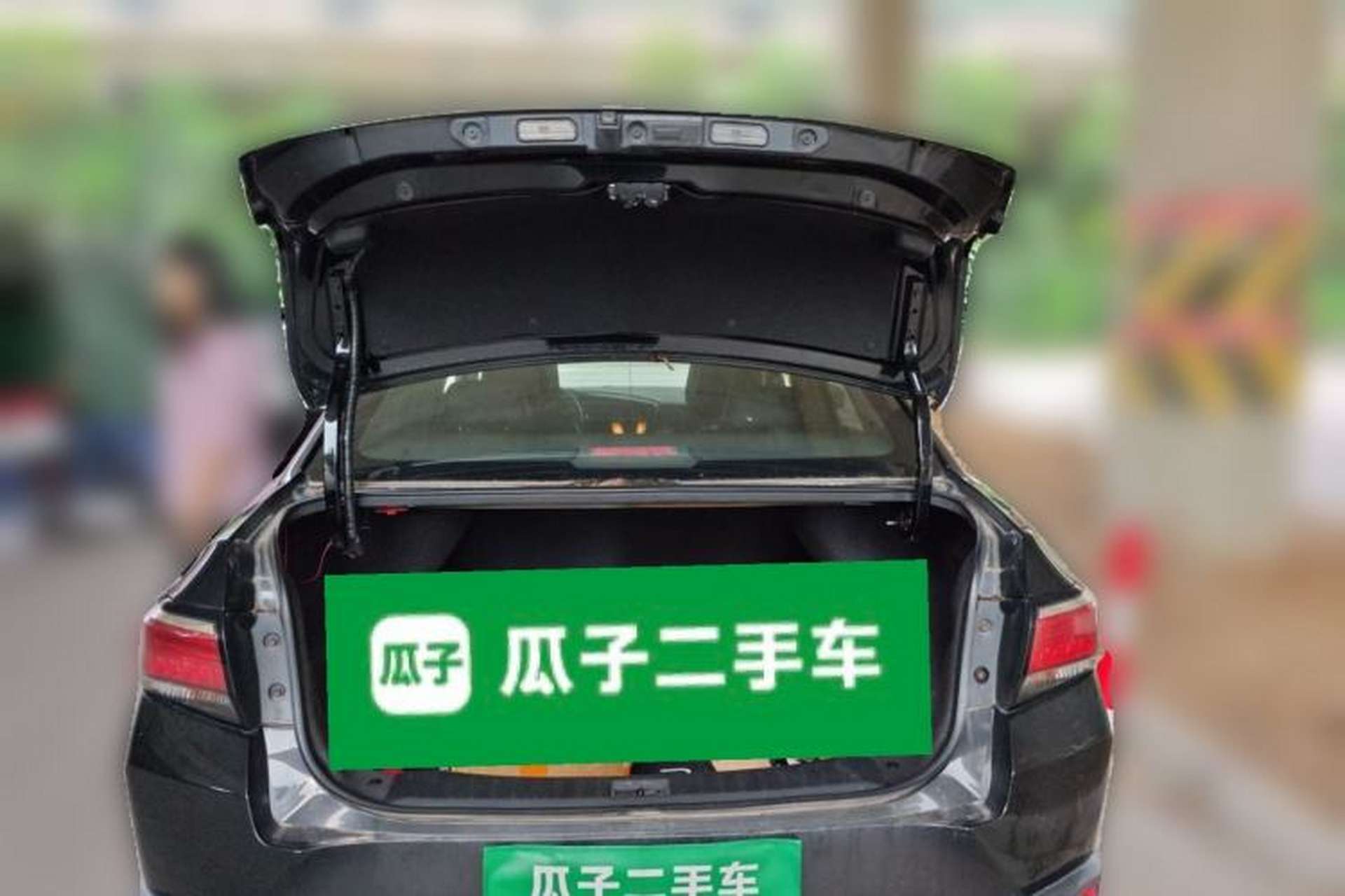 Used Venucia D60 2018 1.6L CVT Smart Connect Elite Edition Trunk