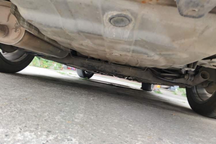 Used Venucia D60 2018 1.6L Manual Smart Connect Luxury Edition Chassis Rear