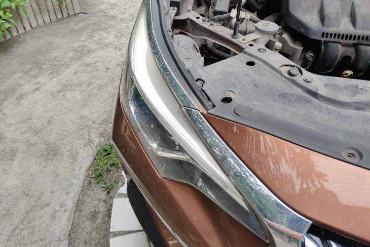 Used Venucia D60 2018 1.6L Manual Smart Connect Luxury Edition Engine Bay Right