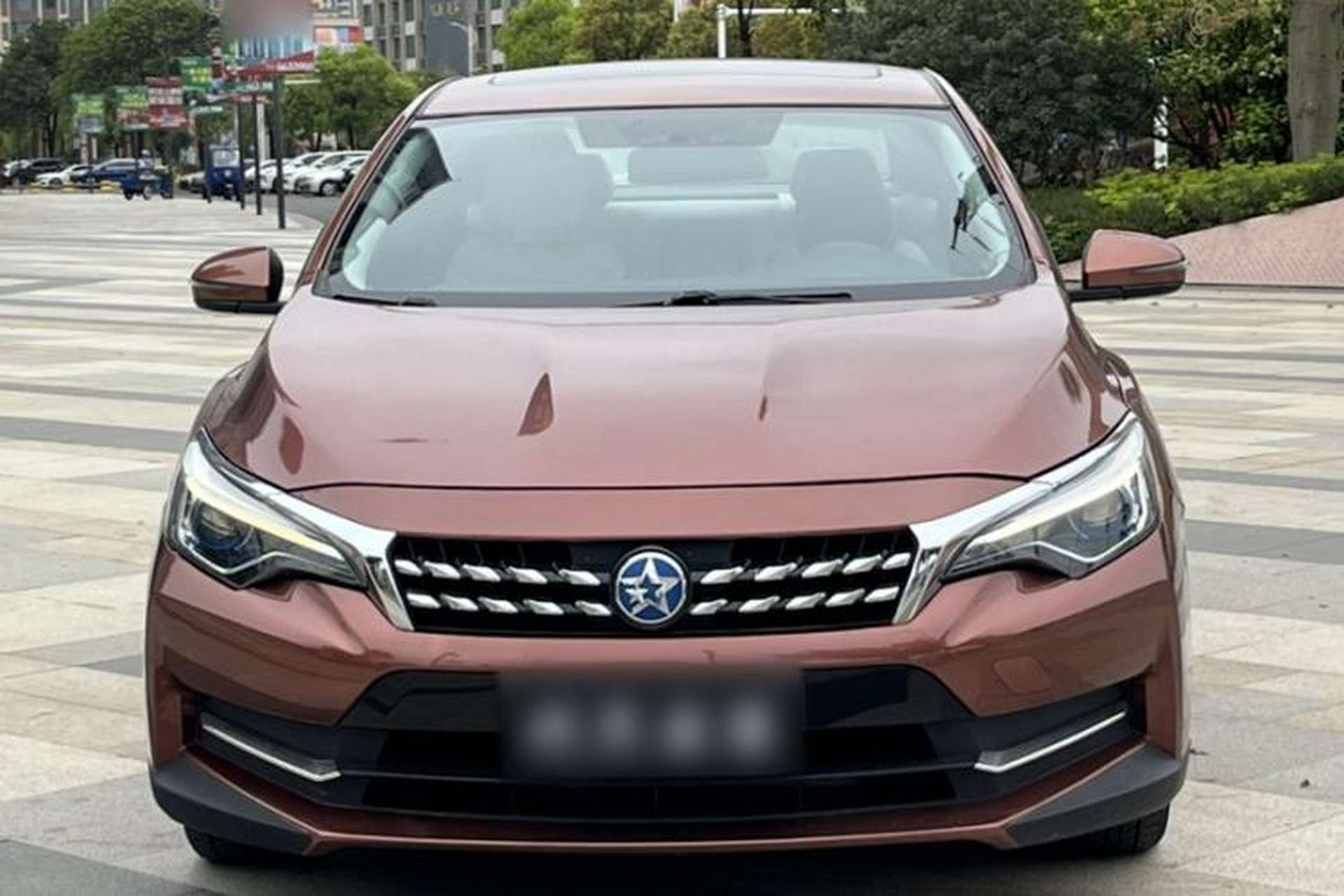 Used Venucia D60 2018 1.6L CVT Smart Connect Elite Edition Exterior 4