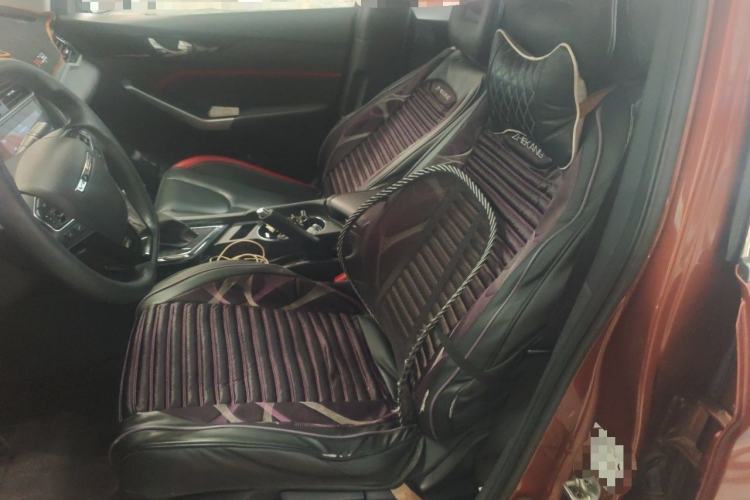 Used Venucia D60 2018 1.6L CVT Smart Connect Elite Edition Left Front Seat