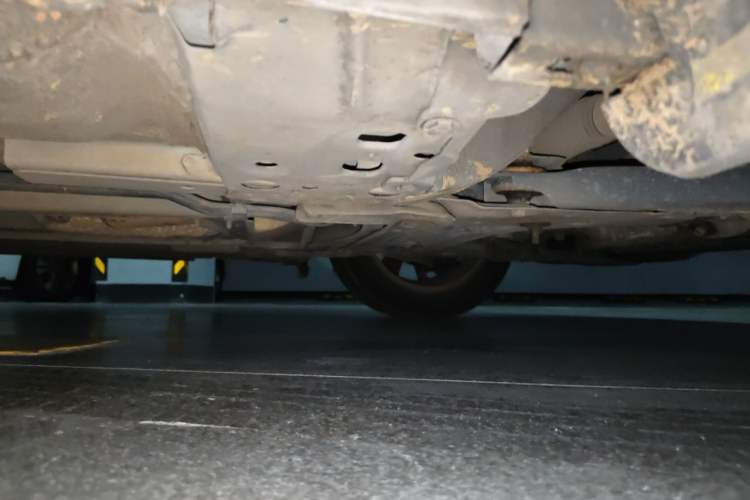 Used Venucia D60 2018 1.6L Manual Smart Connect Elite Edition Chassis Front Right