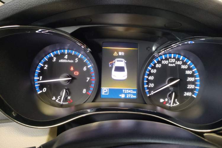 Used Venucia D60 2018 1.6L CVT Smart Connect Elite Edition Instrument Cluster