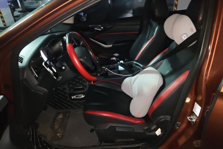 Used Venucia D60 2018 1.6L Manual Smart Connect Elite Edition Left Front Seat